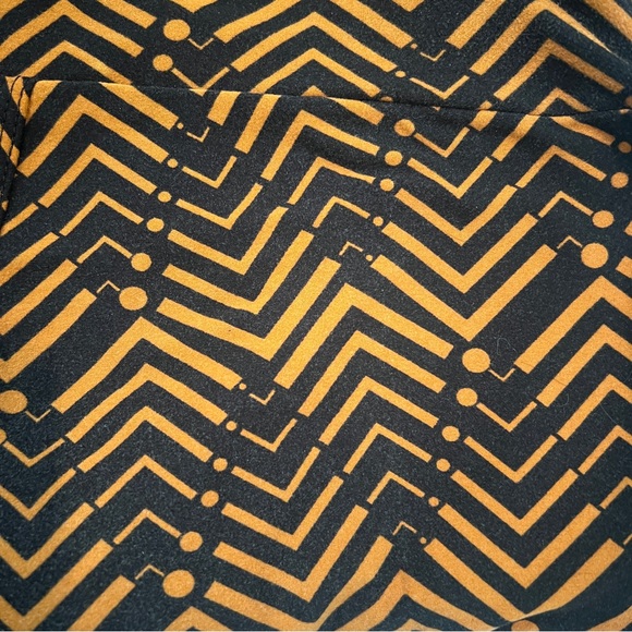 LuLaRoe One Size Leggings - Picture 7 of 8